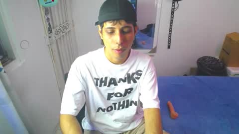 orus_420 online show from November 15, 2025, 8:11 am