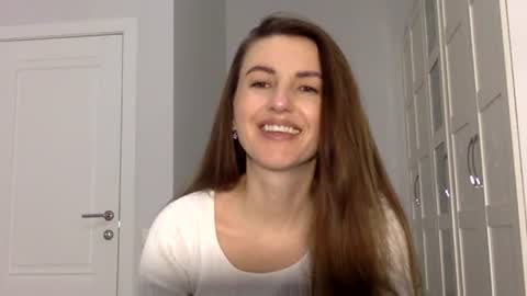 Snapshot of orvaline chatting on May 10, 2026, 5:51 pm orvaline online show from May 10, 2026, 5:51 pm