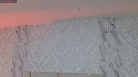 osamu_tay online show from April 14, 2026, 3:01 am