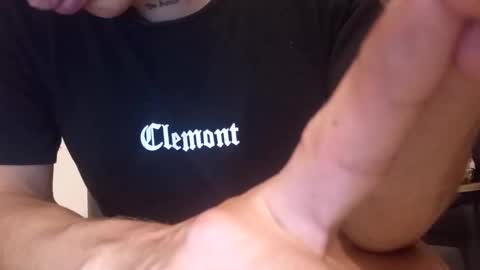 osarito3x online show from April 15, 2026, 7:15 am