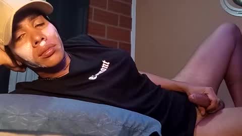 osarito3x online show from April 17, 2026, 12:24 am