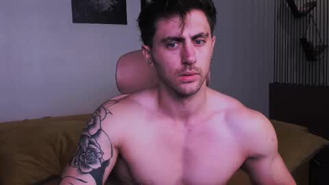 Snapshot of oscar_miller_ chatting on September 9, 2025, 9:03 pm Oscar online show from September 9, 2025, 9:03 pm