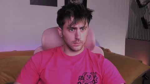 Snapshot of oscar_miller_ chatting on September 11, 2025, 9:04 pm Oscar online show from September 11, 2025, 9:04 pm