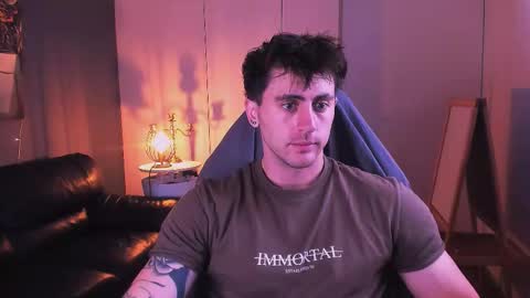 Snapshot of oscar_miller_ chatting on September 15, 2025, 9:26 pm Oscar online show from September 15, 2025, 9:26 pm