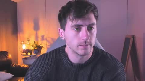 Snapshot of oscar_miller_ chatting on November 9, 2025, 9:13 pm Oscar online show from November 9, 2025, 9:13 pm