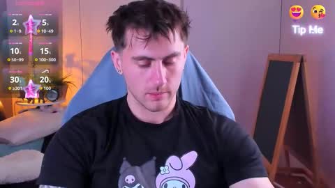 Snapshot of oscar_miller_ chatting on November 14, 2025, 9:35 pm Oscar online show from November 14, 2025, 9:35 pm