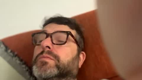 oscarbcncat online show from July 21, 2026, 9:44 am