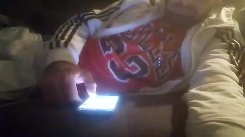 Snapshot of oscarkukoschka chatting on April 6, 2026, 8:32 pm oscarkukoschka online show from April 6, 2026, 8:32 pm