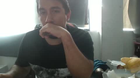 Snapshot of oscaryn_martell chatting on January 21, 2025, 1:00 pm oscaryn_martell online show from January 21, 2025, 1:00 pm