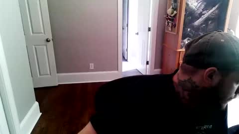 Snapshot of osiris_xxx chatting on June 8, 2026, 3:23 pm college beef online show from June 8, 2026, 3:23 pm