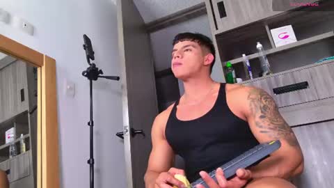 Snapshot of oskar_ford21 chatting on July 22, 2026, 11:40 pm Oskar Ford NEW ACCOUNT online show from July 22, 2026, 11:40 pm