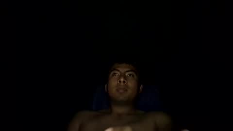 Oscar L online show from October 26, 2025, 3:12 am