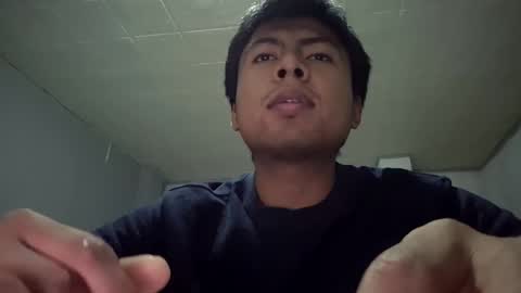 Oscar L online show from January 6, 2026, 4:27 am