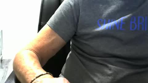 Ossi online show from February 17, 2026, 1:46 am