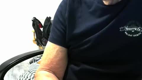 Ossi online show from February 23, 2026, 2:53 am