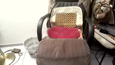 osterhaase online show from February 9, 2026, 5:06 pm