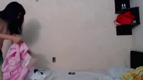 RACHEL CHOW online show from November 24, 2025, 4:23 am