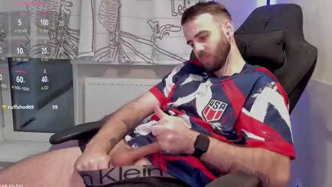 Snapshot of otishairy chatting on October 31, 2025, 9:05 pm Otis online show from October 31, 2025, 9:05 pm