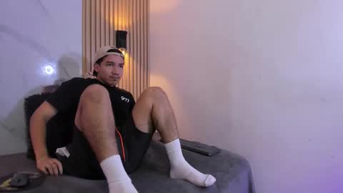 Snapshot of otto_andrew chatting on February 8, 2026, 7:17 pm Otto Andrew online show from February 8, 2026, 7:17 pm