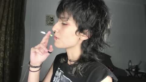 Otto 3 online show from December 5, 2025, 12:30 am