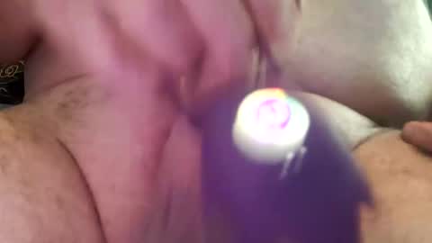 ou8124824 online show from December 4, 2025, 2:10 am