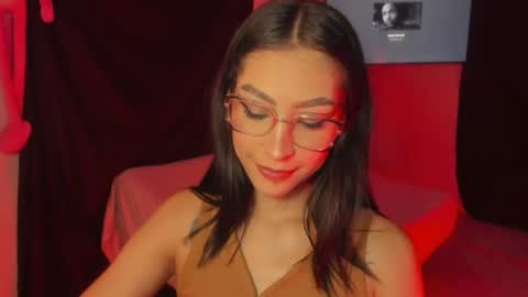 Snapshot of ounla_sweet chatting on July 14, 2026, 3:55 am ounla sweet online show from July 14, 2026, 3:55 am