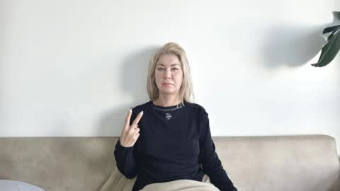 Snapshot of out_lust chatting on December 7, 2024, 9:17 am Irma Sophia Dan online show from December 7, 2024, 9:17 am