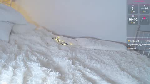 Snapshot of out_of_blue_ chatting on December 30, 2024, 10:34 pm Eli online show from December 30, 2024, 10:34 pm