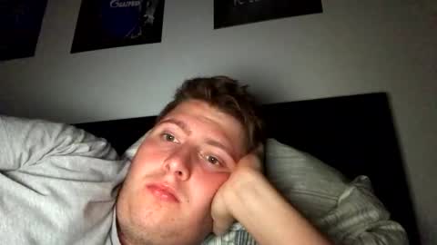 outflayd online show from November 2, 2025, 11:51 pm