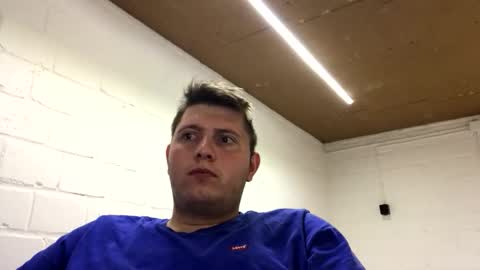 outflayd online show from April 23, 2026, 10:47 am