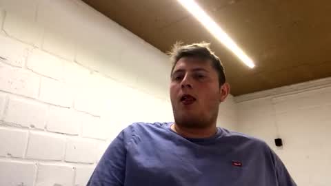 outflayd online show from April 24, 2026, 10:12 pm