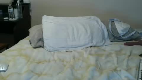 Snapshot of owenflag chatting on December 4, 2025, 2:10 am Owen online show from December 4, 2025, 2:10 am