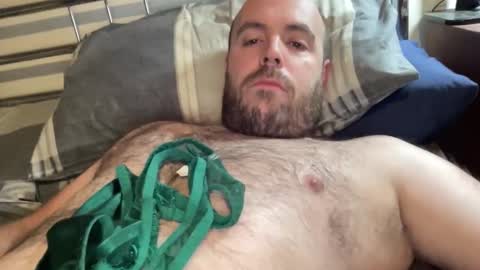 Snapshot of owenfn2 chatting on October 31, 2025, 7:20 am Owen2022 online show from October 31, 2025, 7:20 am