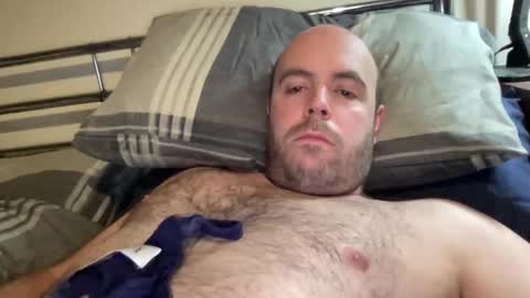 Snapshot of owenfn2 chatting on December 16, 2025, 7:24 am Owen2022 online show from December 16, 2025, 7:24 am