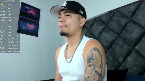 O W E N - S T O N E online show from November 14, 2025, 12:26 pm