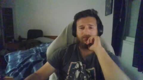 Snapshot of owlbar chatting on December 17, 2025, 6:36 pm owlbar online show from December 17, 2025, 6:36 pm