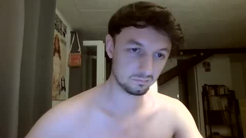 Snapshot of owlboy_fr chatting on May 22, 2026, 10:04 pm Flix online show from May 22, 2026, 10:04 pm