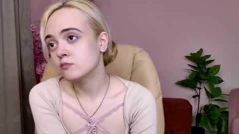 Snapshot of oxcy_live chatting on March 26, 2026, 5:46 am Oxcy online show from March 26, 2026, 5:46 am
