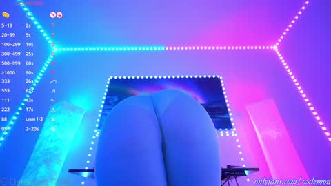 oxlemon online show from December 28, 2024, 3:04 am