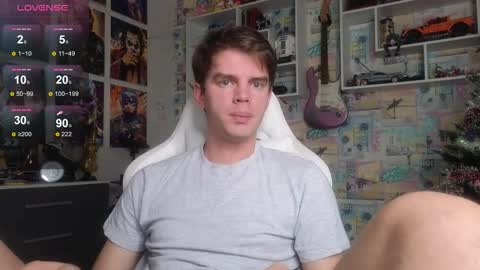 Mike online show from December 17, 2025, 12:22 pm