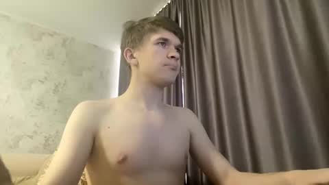 Snapshot of oydikey chatting on March 7, 2025, 11:51 am Oydin online show from March 7, 2025, 11:51 am