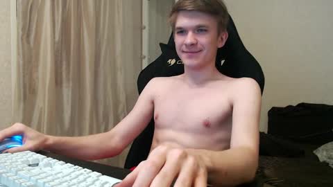 Snapshot of oydikey chatting on November 19, 2025, 4:23 am Oydin online show from November 19, 2025, 4:23 am