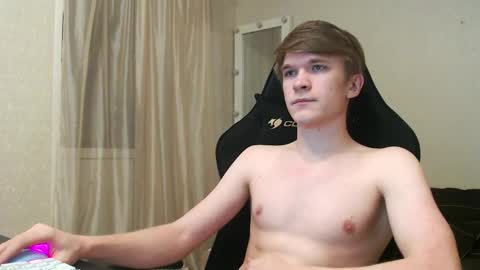 Snapshot of oydikey chatting on December 17, 2025, 11:22 pm Oydin online show from December 17, 2025, 11:22 pm