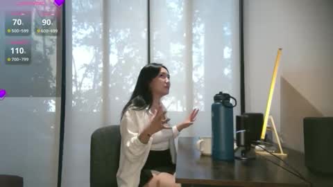 ozhmara online show from December 4, 2025, 2:15 pm