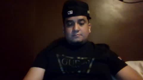 Snapshot of ozlo chatting on November 15, 2025, 9:43 pm ozlo online show from November 15, 2025, 9:43 pm