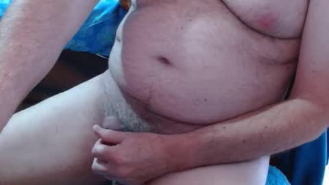 Snapshot of ozzieozzieoi chatting on September 17, 2025, 2:24 am HairyolOz online show from September 17, 2025, 2:24 am