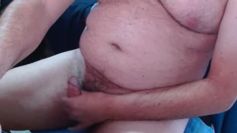 Snapshot of ozzieozzieoi chatting on September 24, 2025, 2:37 am HairyolOz online show from September 24, 2025, 2:37 am