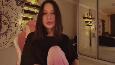 Snapshot of p0rsche911 chatting on December 25, 2024, 11:10 pm Alice online show from December 25, 2024, 11:10 pm