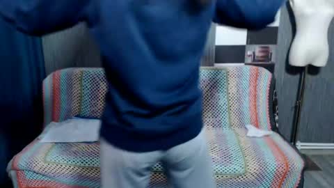 Ella online show from April 13, 2026, 6:19 am