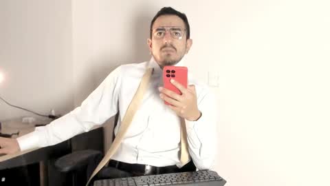 Snapshot of pablo_rincon95 chatting on January 4, 2025, 11:43 am pablo rincon95 online show from January 4, 2025, 11:43 am